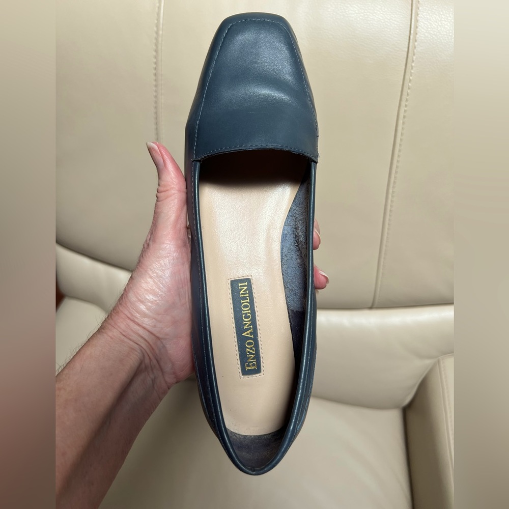 Enzo Angiolini Women’s Blue Flats  6.5M